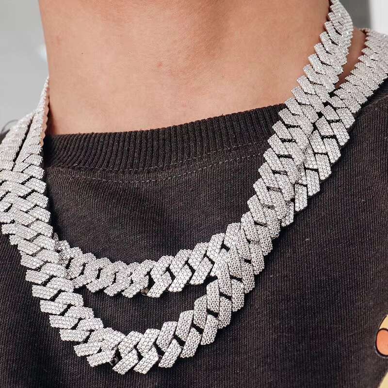 Hot Selling S925 Silver Iced Out Cuban Link Hiphop Jewelry 15mm Pass Diamond Tester D VVS Moissanite Cuban Chain Necklace