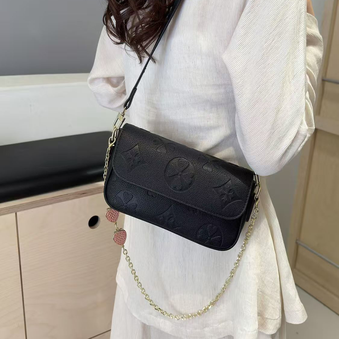 Designer Bags mini bags Fashion Shoulder Bags Underarm Bags Women's Bags Luxury Chain Leather Bags Hundreds Luxury Printed Leather Embossed