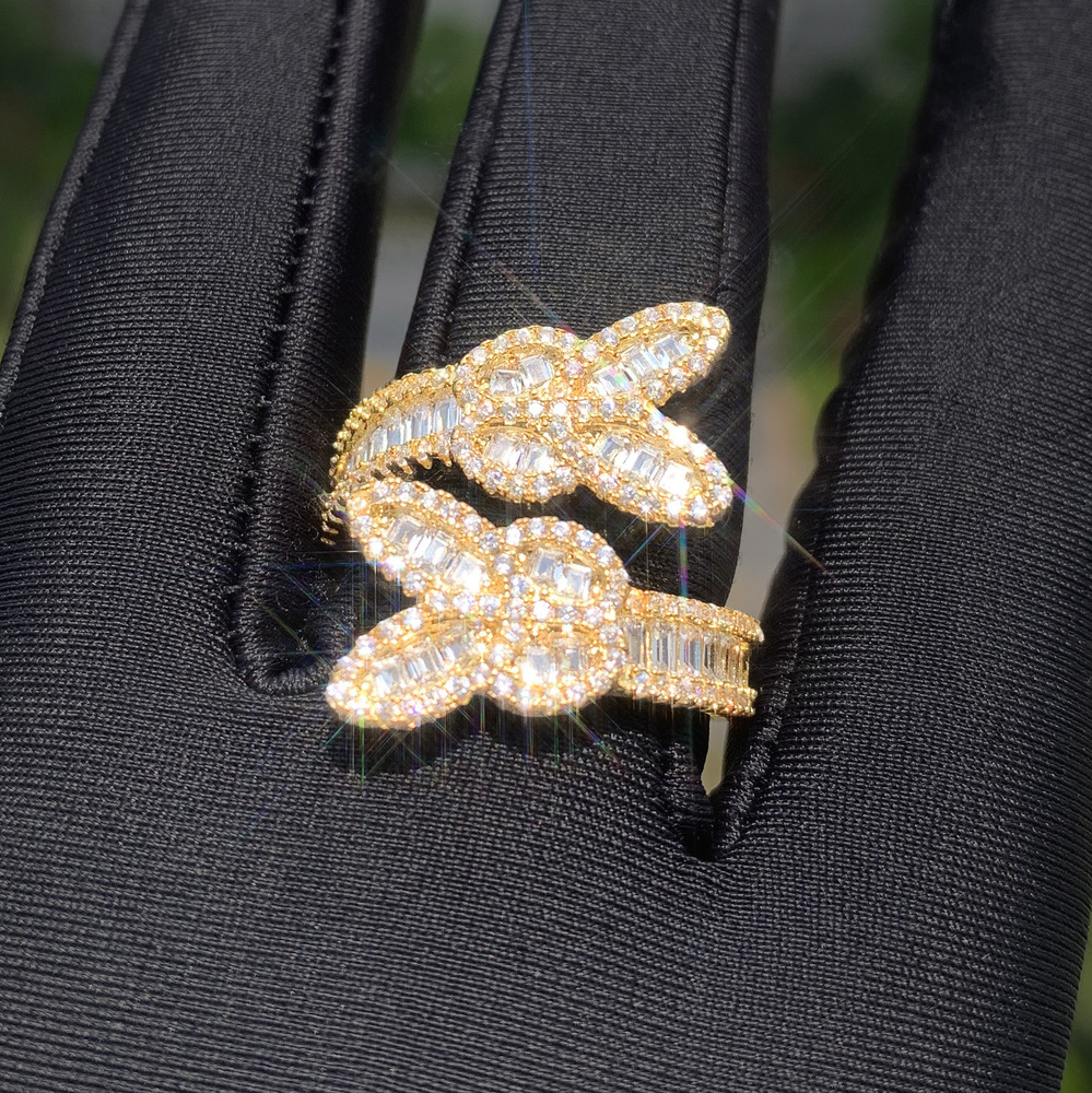 New Release Luxury VVS Moissanite Iced Out Hip Hop Streetwear Twin Butterflies Couple Ring Edgy Bling Premium Jewelry Passes the Diamond Tester