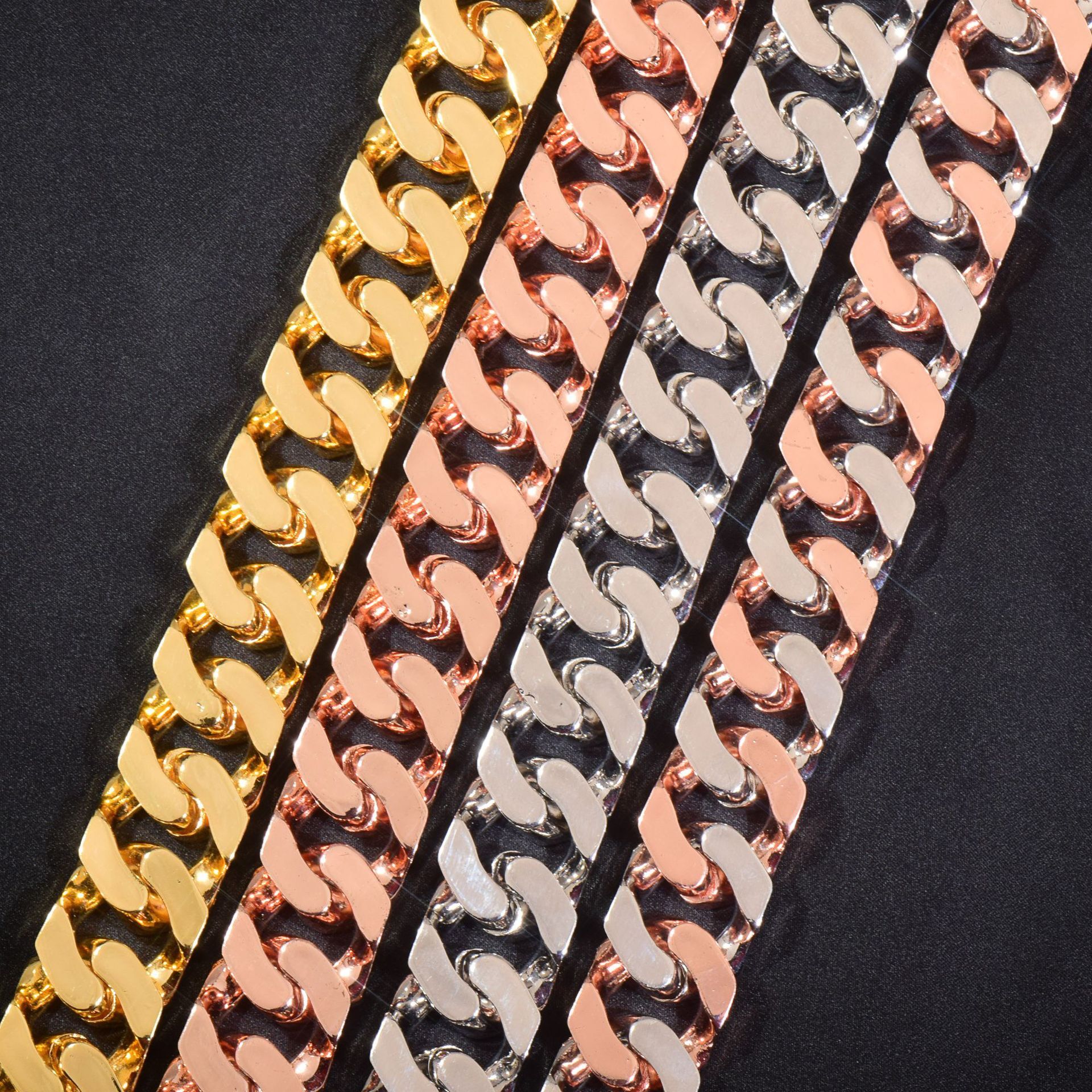 16mm Luxury VVS Moissanite Iced Out Hip Hop Bent Cuban Chain Creative Best Seller High-Fashion Statement Necklace Passes the Diamond Tester