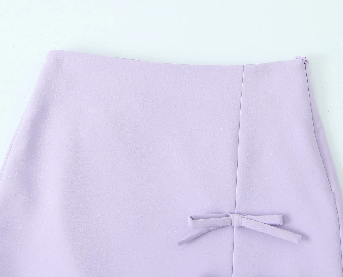 TELLHONEY Women Fashion Side Zipper Bow Decoration Mini Skirt Female Sexy Slim Fitting A Line Hem Slit Solid Skirts 250623 - view 4