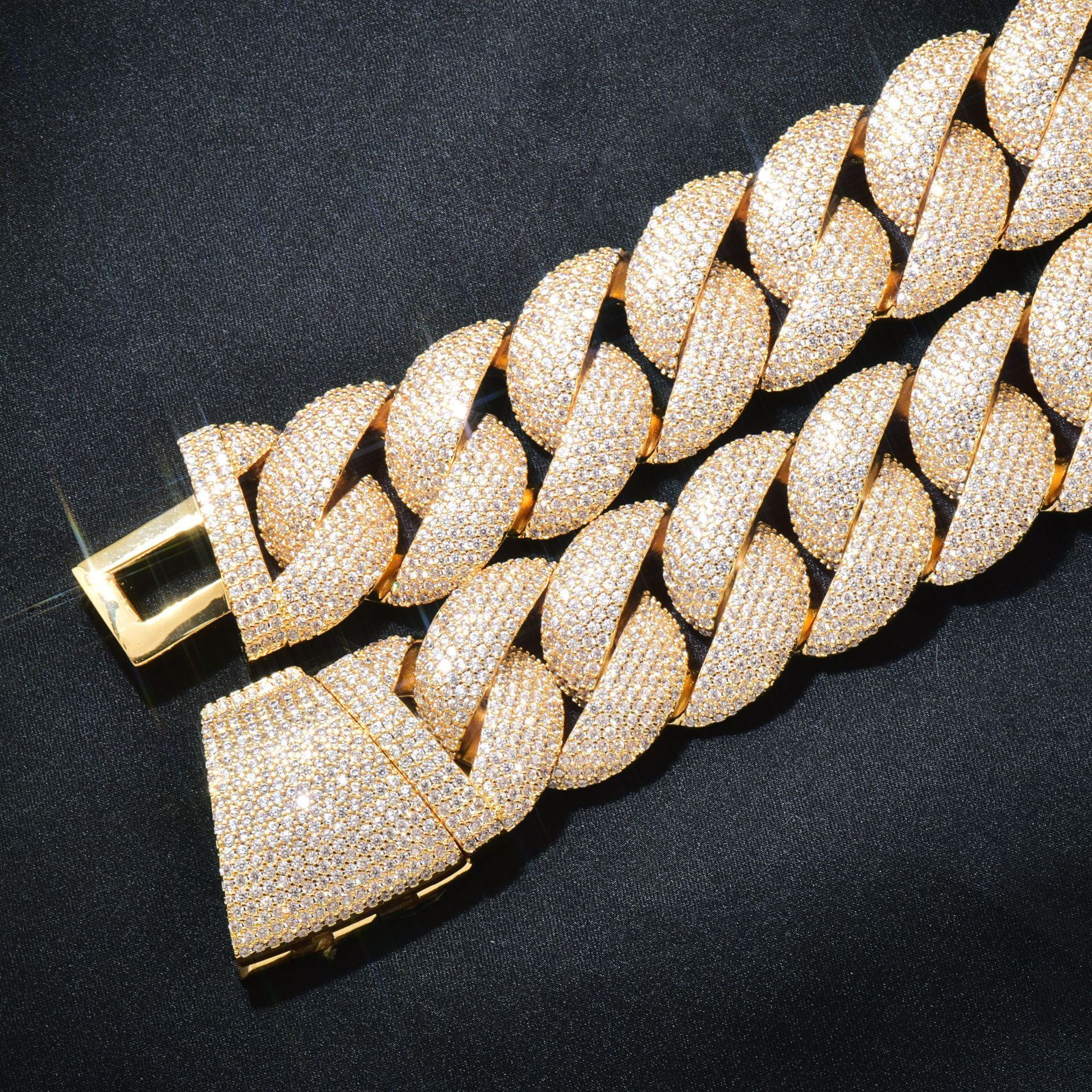 20mm Luxury VVS Moissanite Iced Out Hip Hop Crescent Cuban Chain Diagonal Clasp Bling Statement Necklace Passes the Diamond Tester