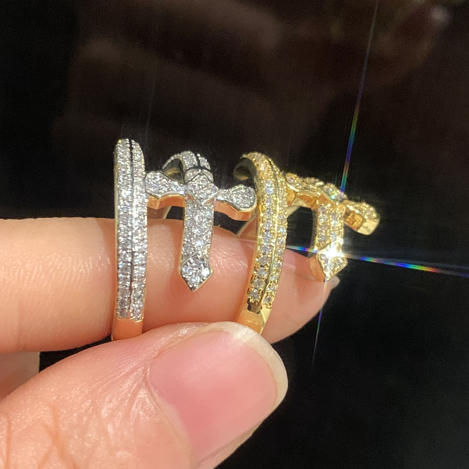 Hip Hop New Sword of Justice Ring Copper Inlaid Zircon Full Diamond Trendy Versatile Jewelry Pass the Diamond Tester