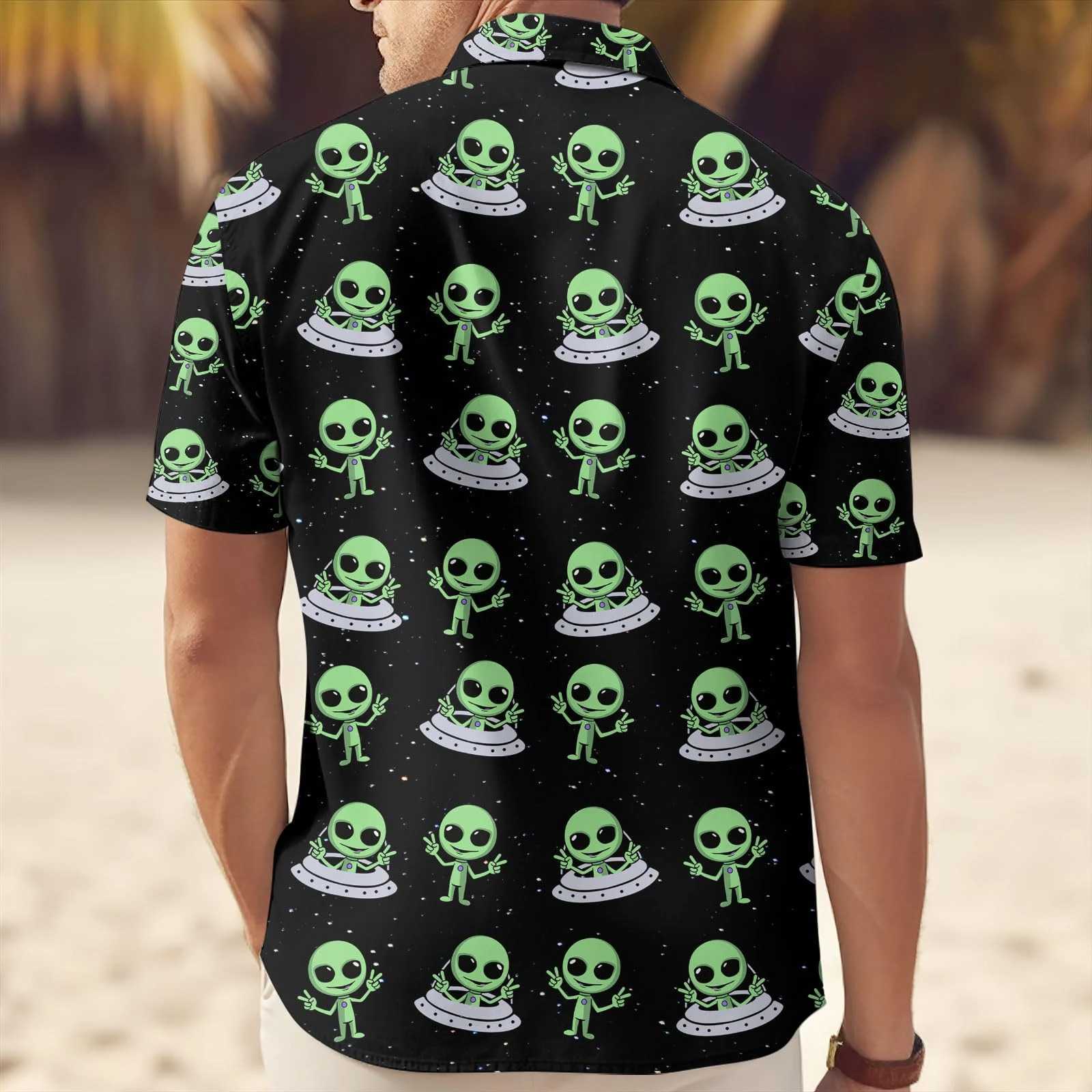 Funny Alien Graphic Shirts Oversized Mens Shirt 3D Printed Pattern Male Clothing Casual Lapel Tops Button Summer Apparel W250627