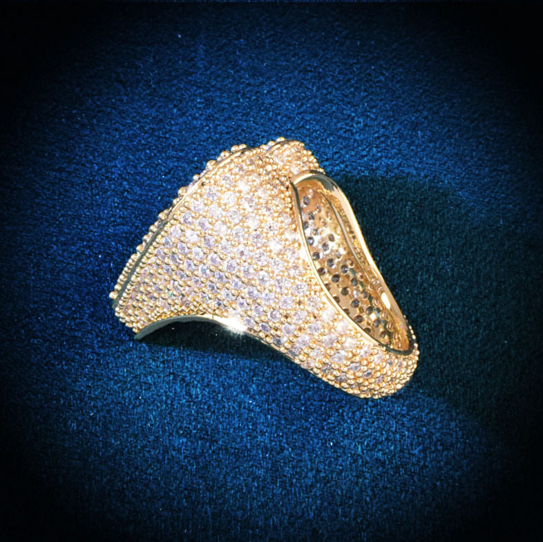 Trendy Hip Hop Romantic Hollow Heart Ring VVS Moissanite Iced Out Bling Jewelry real diamond wedding rings Pass the diamond tester