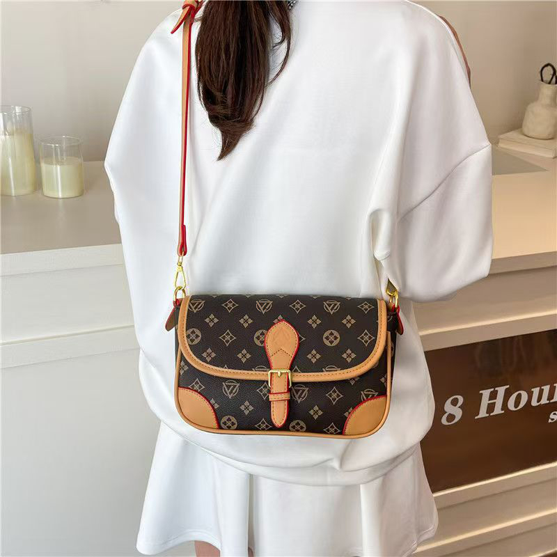 Designer bag, luxury bag, shoulder bag, crossbody bag, women's fashionable mini bag, high-quality baguette bag