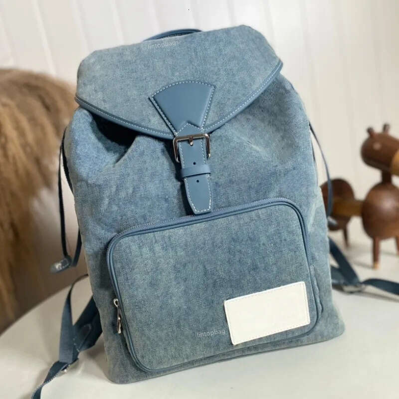 Quality designer Travel Casual Backpack denim canvas classic traditional fashion closes with drawstring Large capacity for man women messenger bag book bag