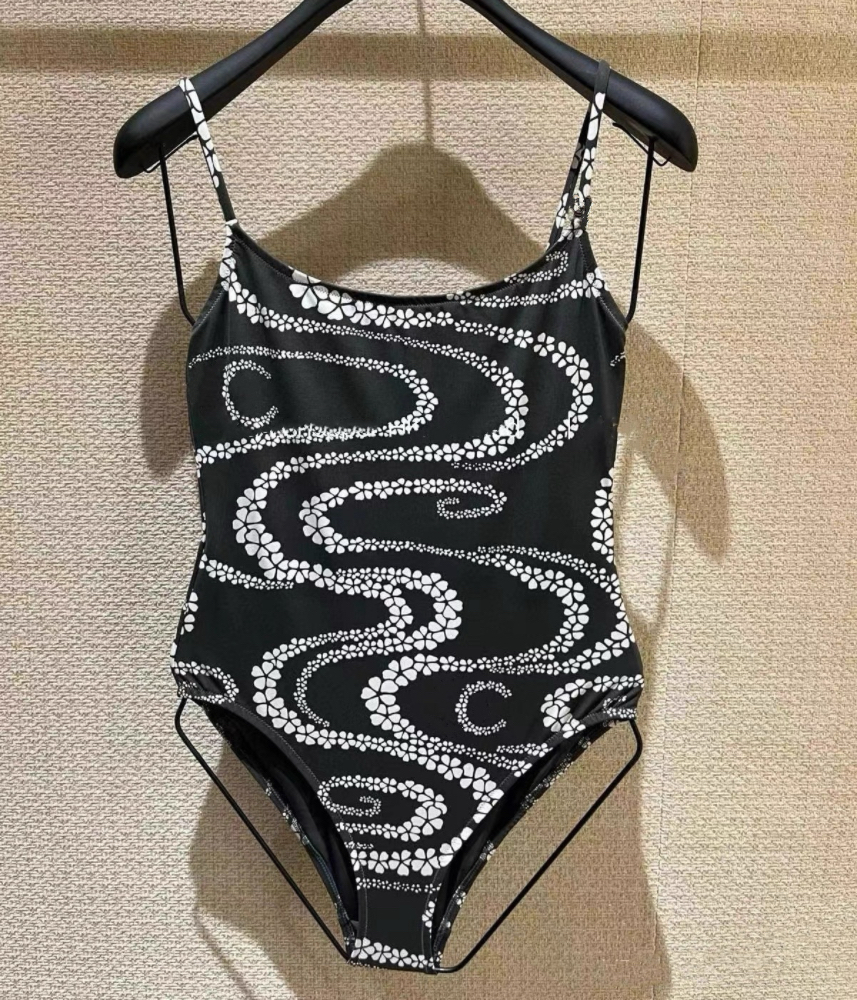 Premium Designer Bikini for Women | Sexy Strappy Swimsuits 2025 Collection | Trendy Bathing Suits & Beachwear | Luxury Brand Mix | Push-up Swimwear for All Body Types