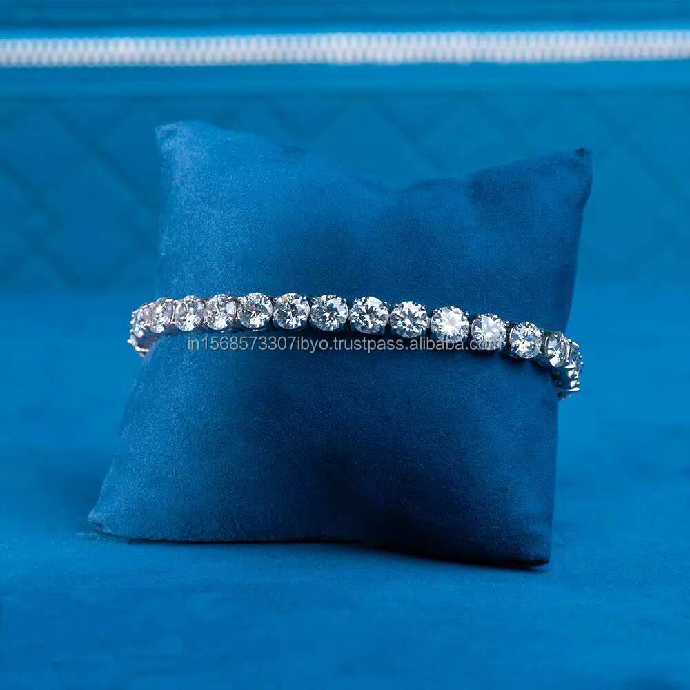 Stylish Pointer VVS Moissanite Diamond Tennis Bracelet in 925 Silver and Gold Plating for Women and Men Designer Bracelet