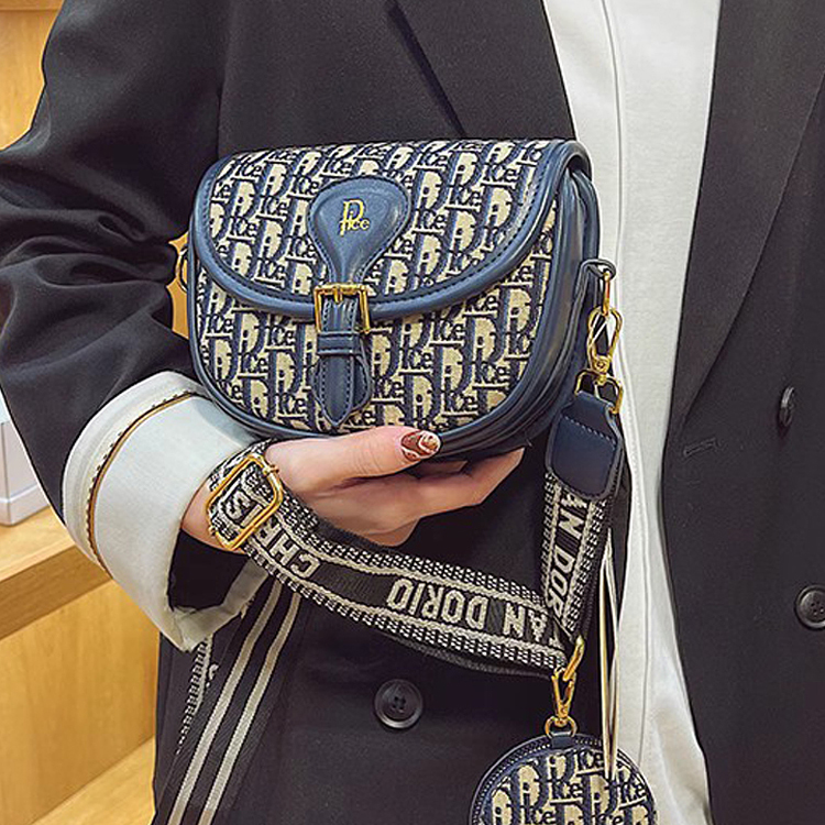 Hot Saddle Bags Designer Bags Fashion Women's Luxury Bags Crossbody Mini Bags High Quality Leather Flap Armpit New Designer Medium Handbags