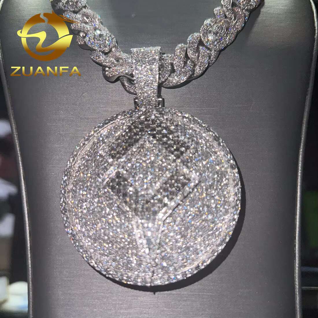 Personalized Jewelry Mens Iced Out Pendant 925 Sterling Silver VVS Moissanite Diamond Fine Jewelry Custom Pendant