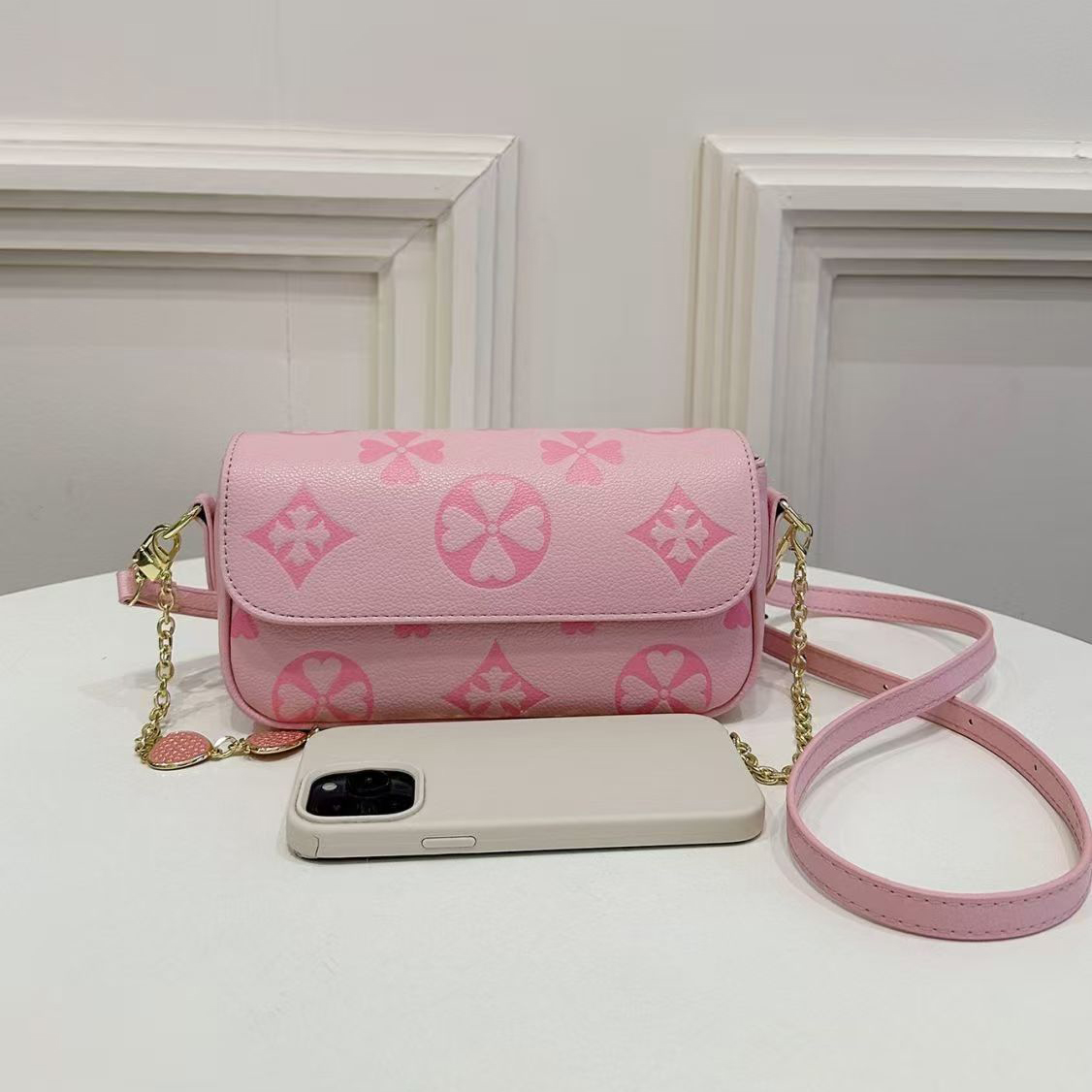 Designer Bags Fashion Shoulder Bags Underarm Bags Women's Bags Luxury Chain Leather Bags Hundreds Luxury Printed Leather Embossed