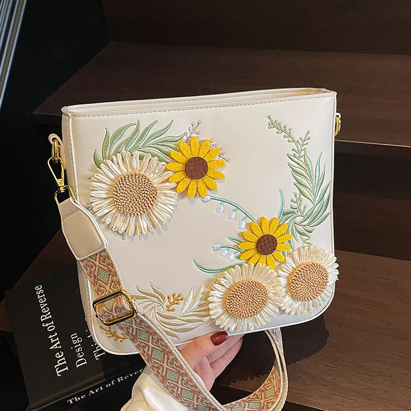 trend Embroidered Sunflower Countryside trend Style Bucket Bag Fashion Multi functional Crossbody Bag Designer Bag Women s Handbag