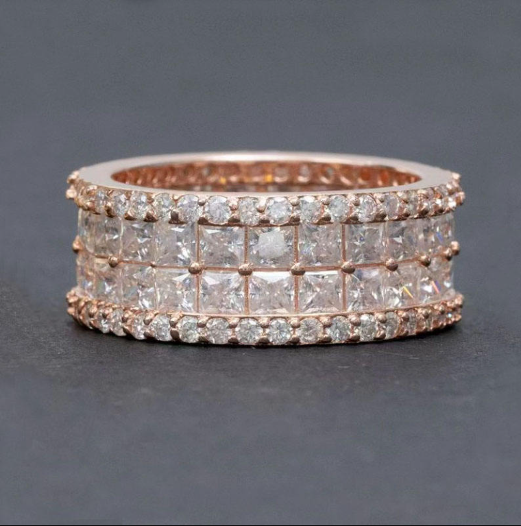Sparkly Lab Moissanite Diamond Bride Jewelry Double Row Stone Princess Cut Moissanite Eternity Band Ring for Women and Man
