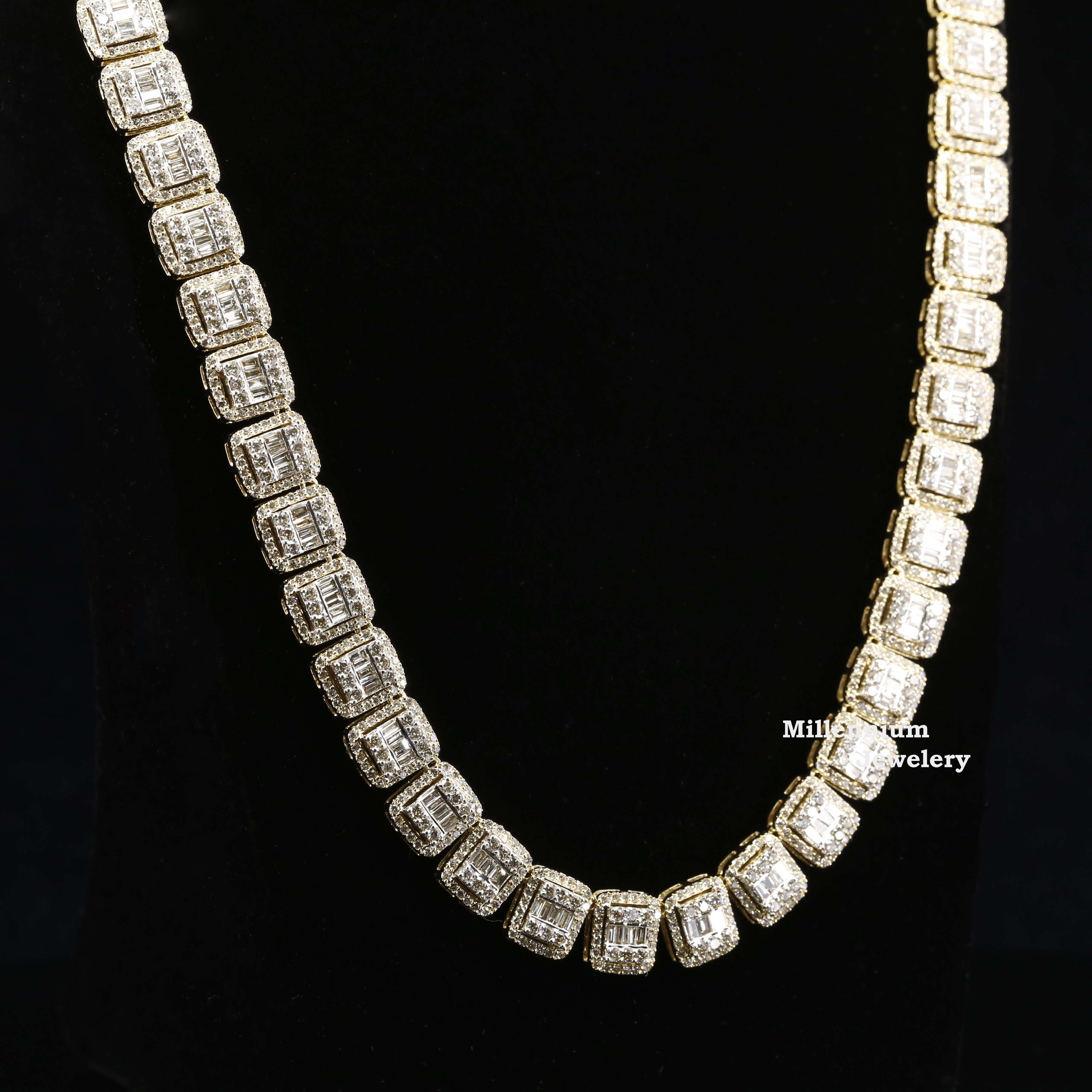 Fabulous 29.81 Ct Moissanite Hip Hop Cuban Chain 18 - 22 Inch Fully Diamond Iced Ou Cuban Chain for Men and Women