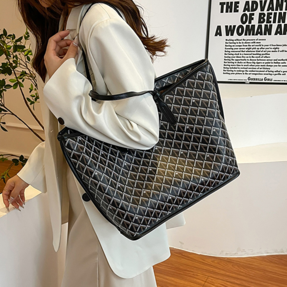 Handbag Designer Bag Fashion Shoulder Bag Tote Handbag Luxury Crossbody High Quality Leather Beach Bag Ladies Large Capacity Composite Commuter Shoppi