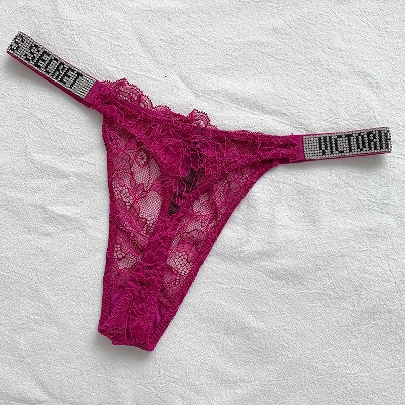 2024 Womens Sexy Lace Panties Sheer Fashionable Breathable Seamless Patterned with s Thong Underwear 250624