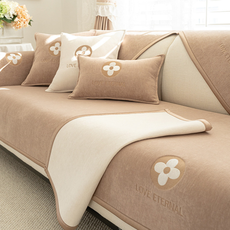 European Style Baby Velvet All Seasons 2025 New Simple Non-Slip Seat Cushion Universal Living Room Sofa Cover