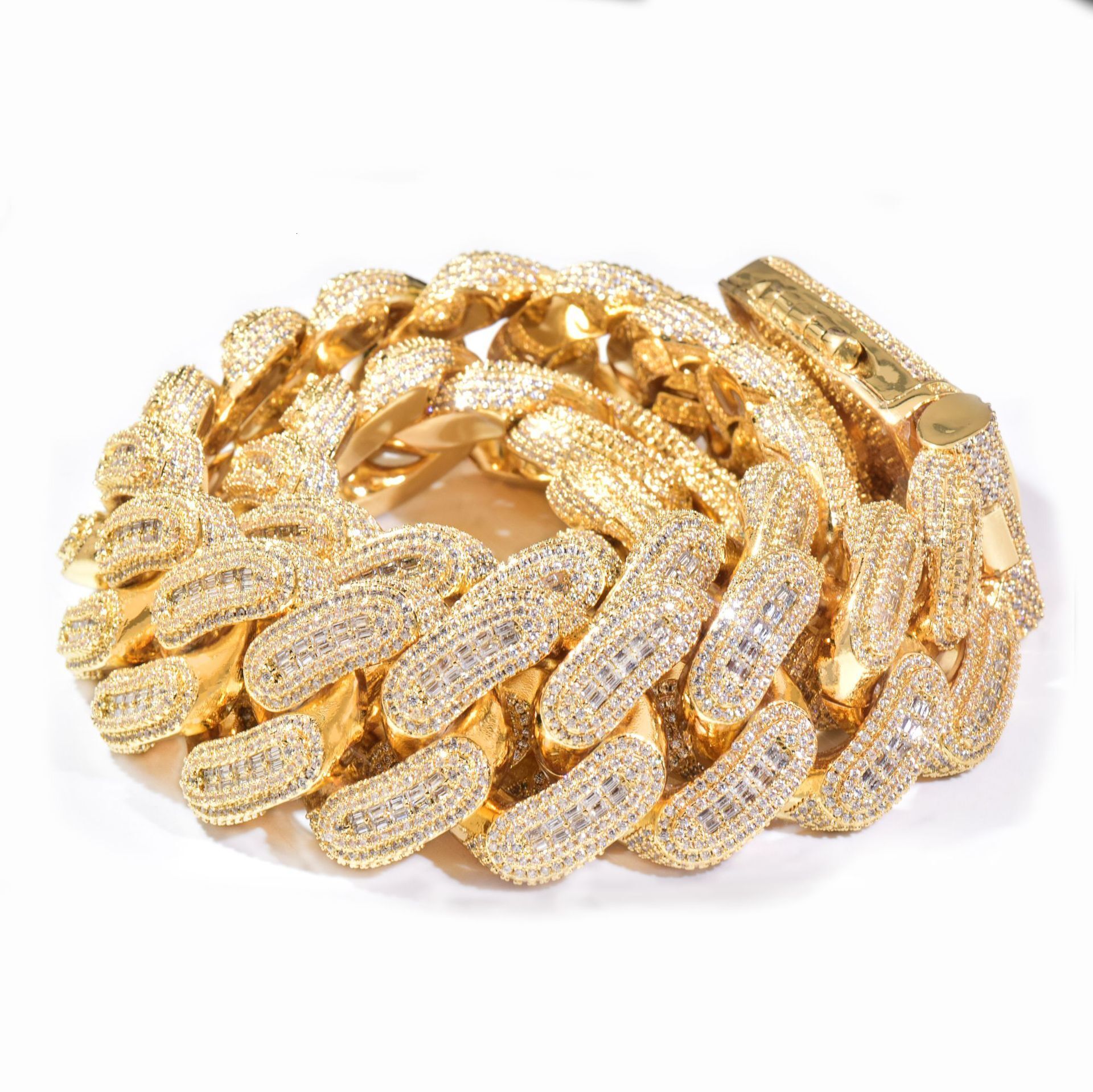 28mm Heavy Duty Luxury VVS Moissanite Iced Out Hip Hop T-Step Diagonal Clasp Cuban Chain Unisex Versatile Statement Jewelry Passes the Diamond Tester