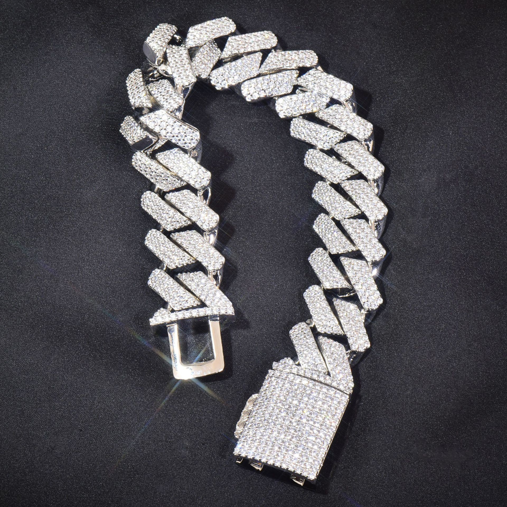 Luxury Gold Plated VVS Moissanite Iced Out Hip Hop Rhombus Cuban Chain Men's Versatile Edgy Bling Necklace Passes the Diamond Tester