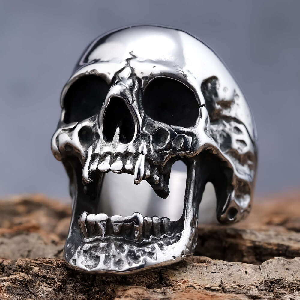 Teething Zombie Skull Ring Gothic Style Blackened Polished Titanium Steel Men's Jewelry