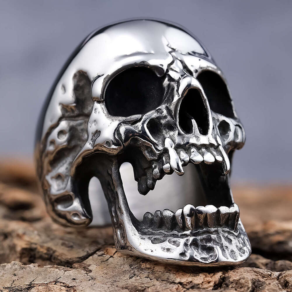 Teething Zombie Skull Ring Gothic Style Blackened Polished Titanium Steel Men's Jewelry