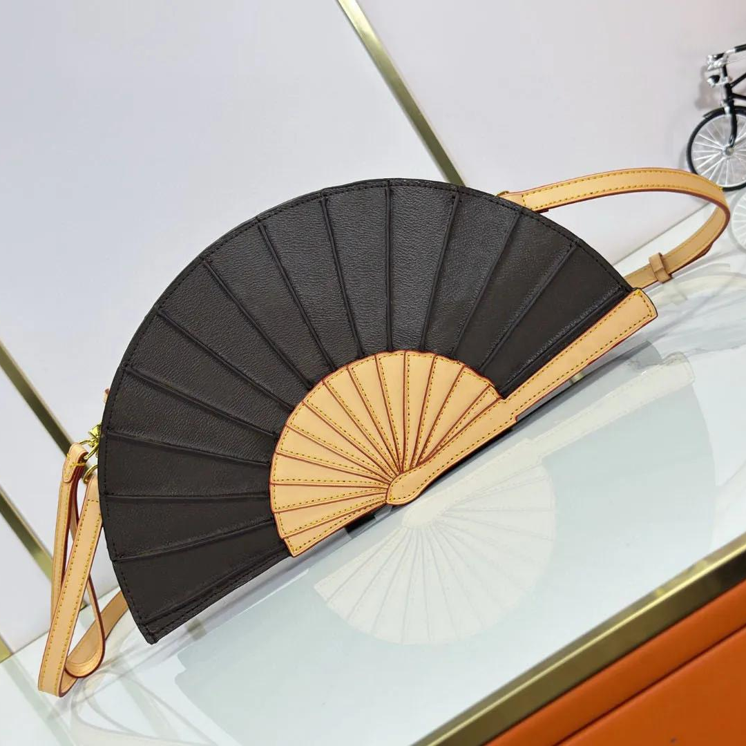 Luxury Designer Bag Fan-shaped Genuine Leather Shoulder Bag Sophistication Fan Bags Design Aesthetic Crossbody Bag Art Color Tote Bag Personality Trendy Bags