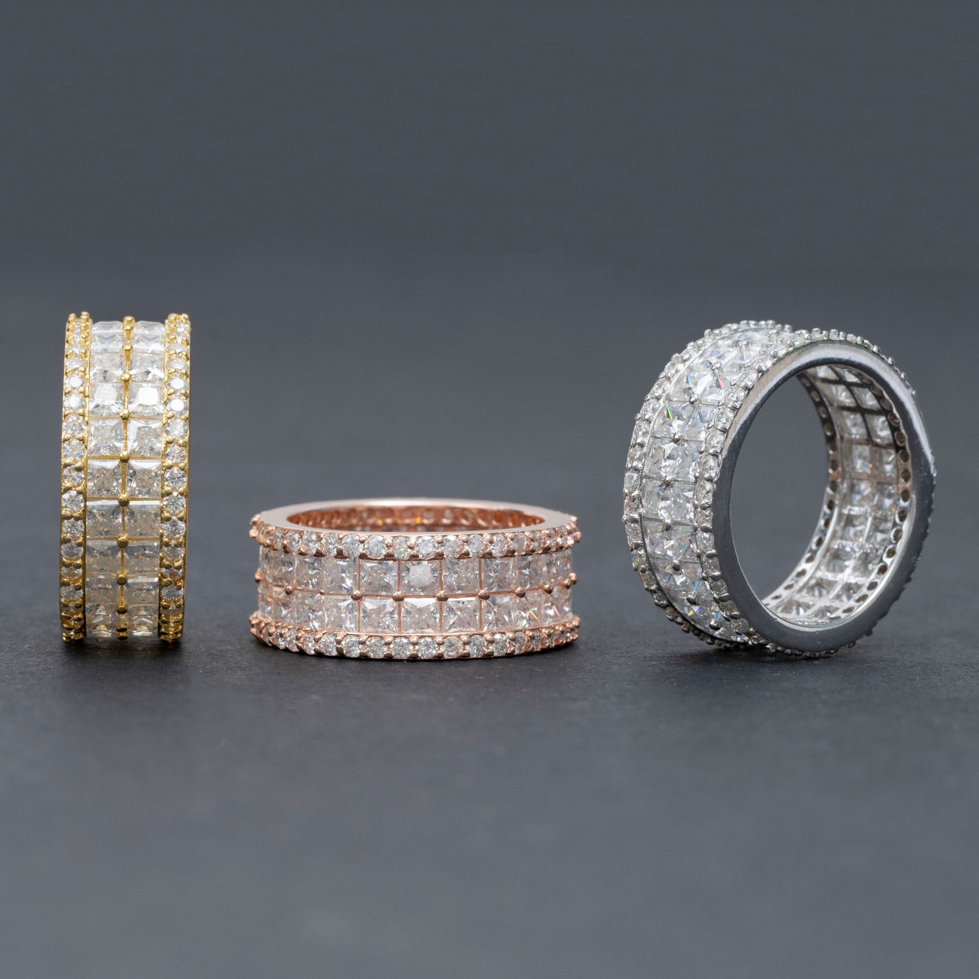 Sparkly Lab Moissanite Diamond Bride Jewelry Double Row Stone Princess Cut Moissanite Eternity Band Ring for Women and Man