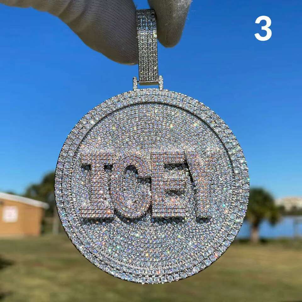 Custom Hip Hop Jewelry Pass Ice Out VVS Moissanite Diamond 925 Silver Letter Manufacturer Pendant for Men
