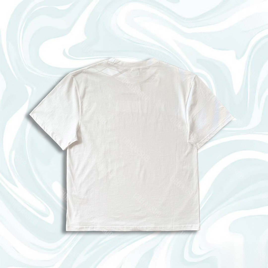 Chic Vintage Design Tee With Intricate Sewing Artistry