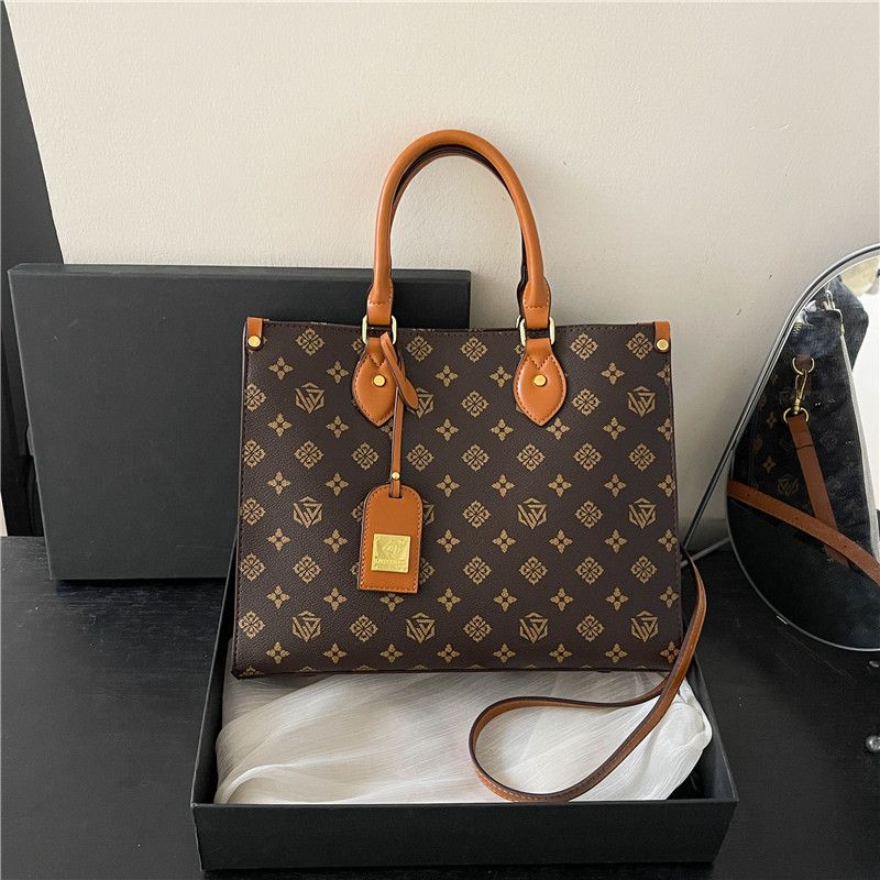 Best Seller Designer Bag Bag Women's New Printed Large Capacity Tote Commuter Single Shoulder Cssbody Bag For Women 2025