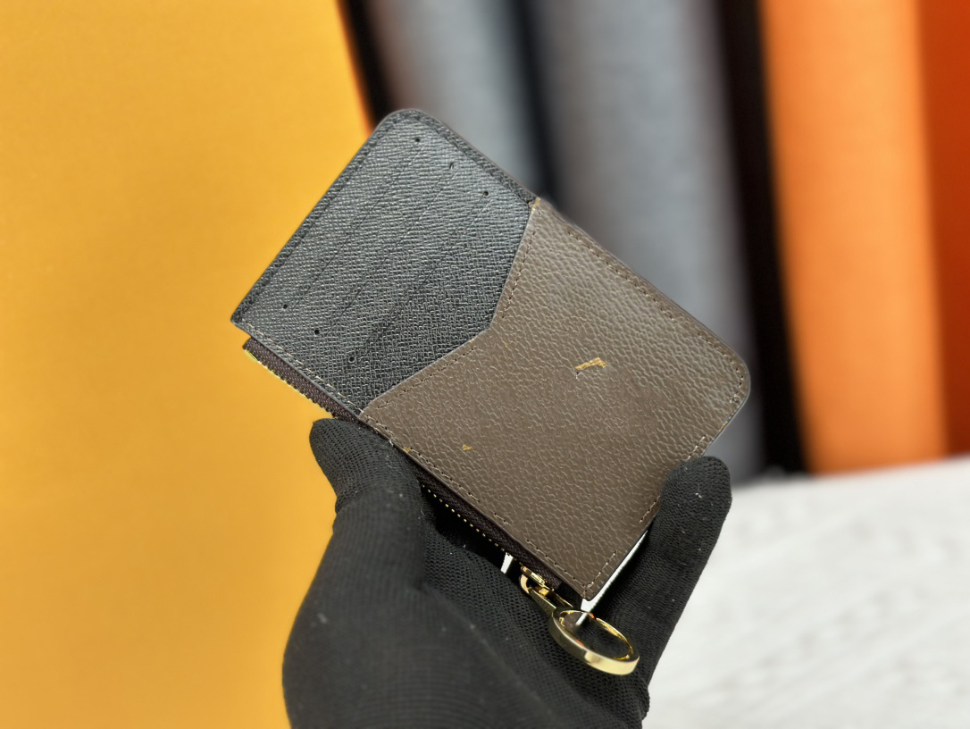 2025 New High Quality Fashion Women's Classic Card Bag Designer Traditional Card Bag Simple Classic Wallet Stephanie's 5A