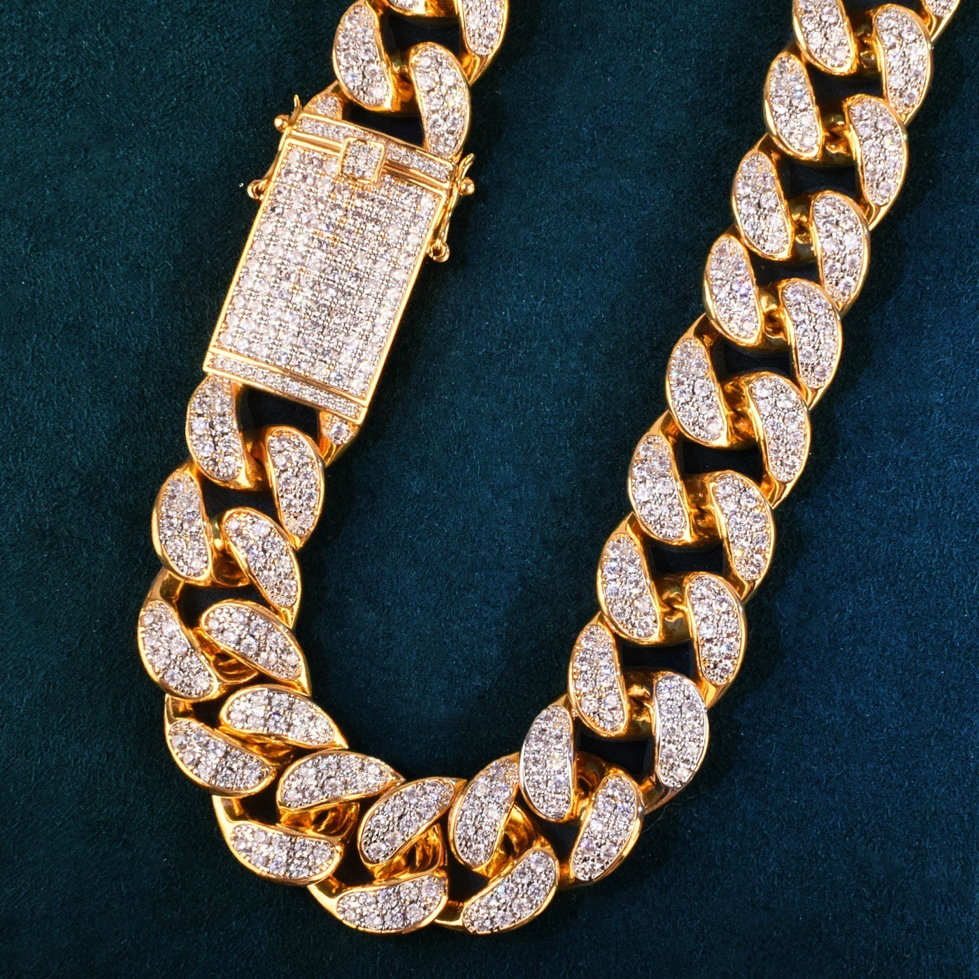 20mm Luxury VVS Moissanite Iced Out Miami Cuban Link Chain Hip Hop Bling Rap Statement Necklace Pass the diamond tester