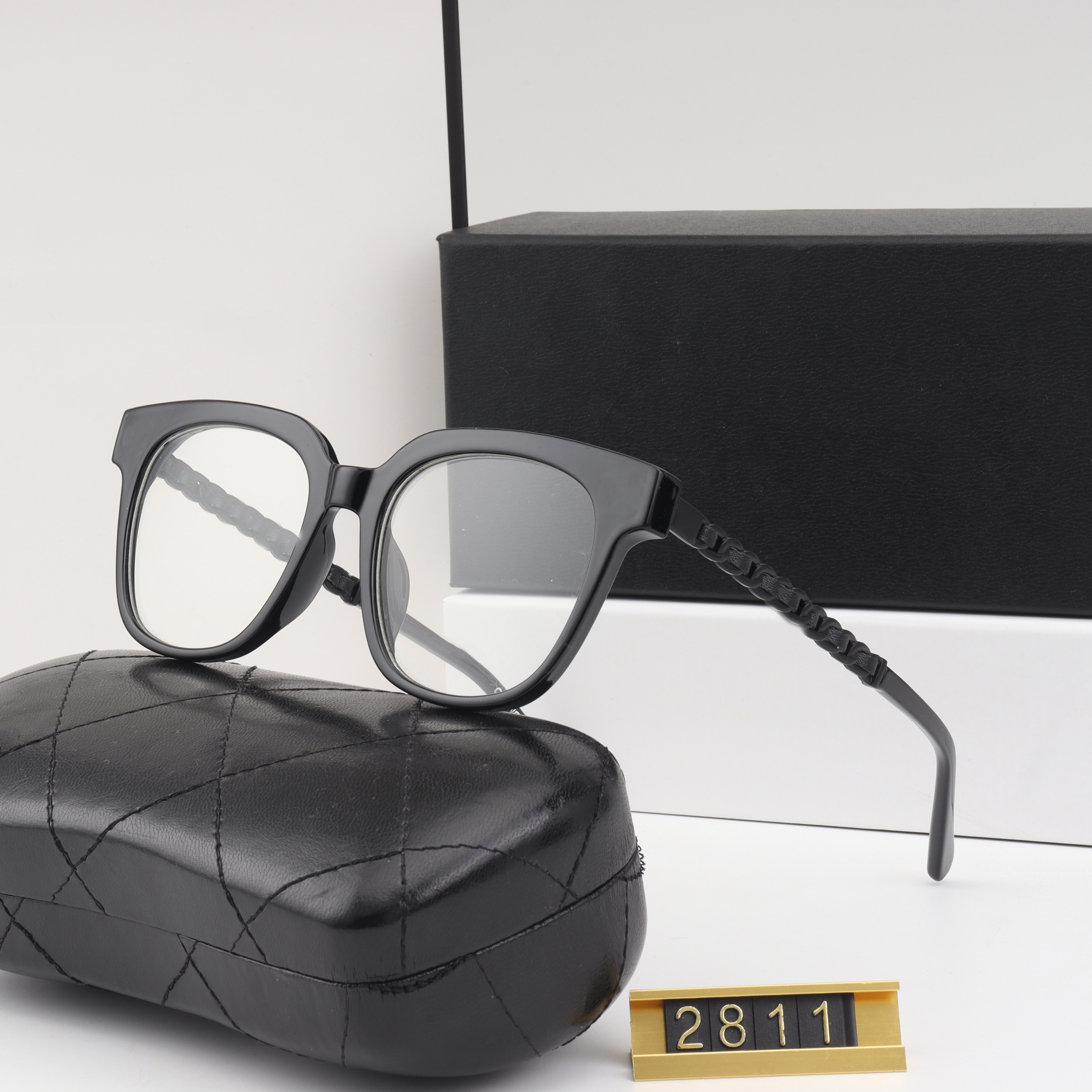 With Box Designer Sunglasses Luxury Eyeglasses Brand Glasses Fashion Amber Black Grey Unisex Vintage Frame Summer Beach Casual Goggle Shading Polarized Glass
