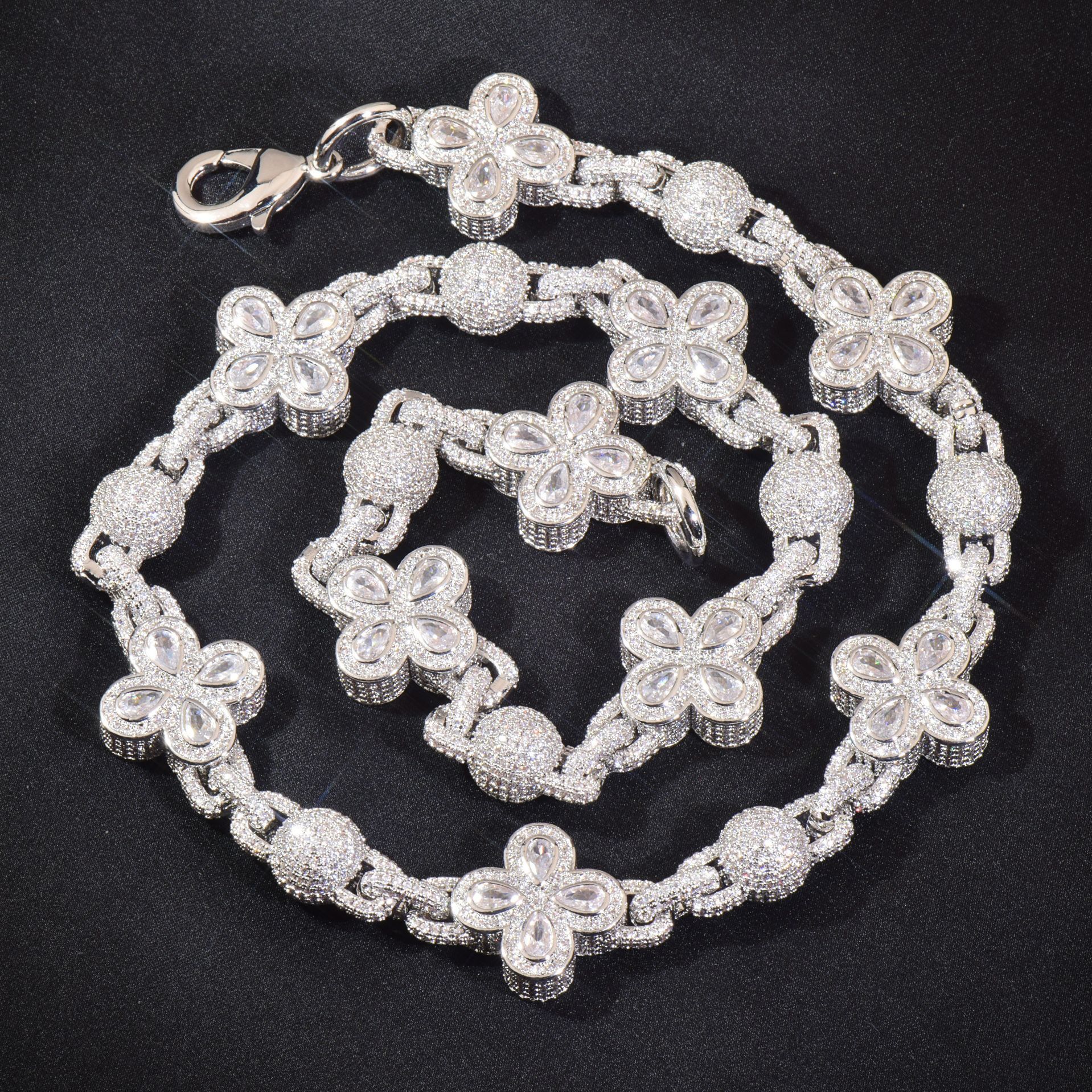 14mm Luxury VVS Moissanite Iced Out Hip Hop Lucky Clover Men's Edgy Statement Necklace Passes the Diamond Tester