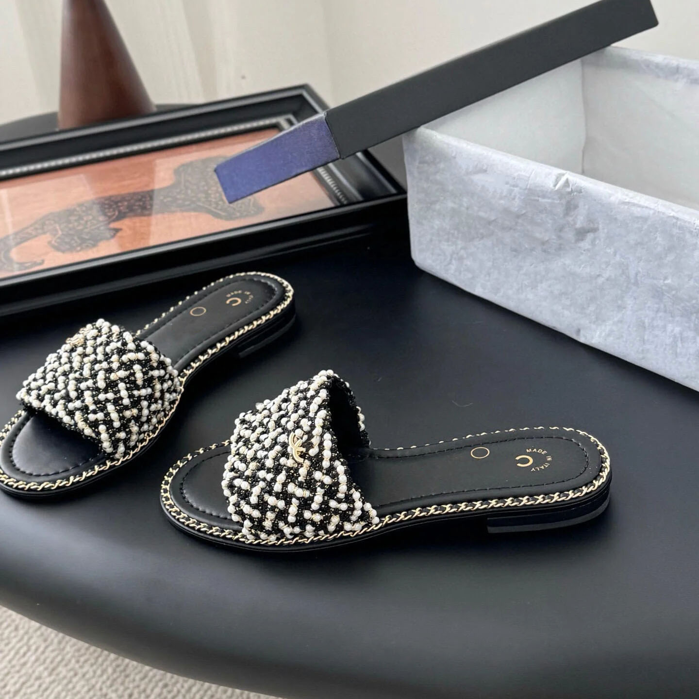 AAA beach slides Women Flat Sandals Shoe dermis Luxury Brands Shoes Woman Ladies Summer Customized high-end Flip Flops Slippers Miller slippers