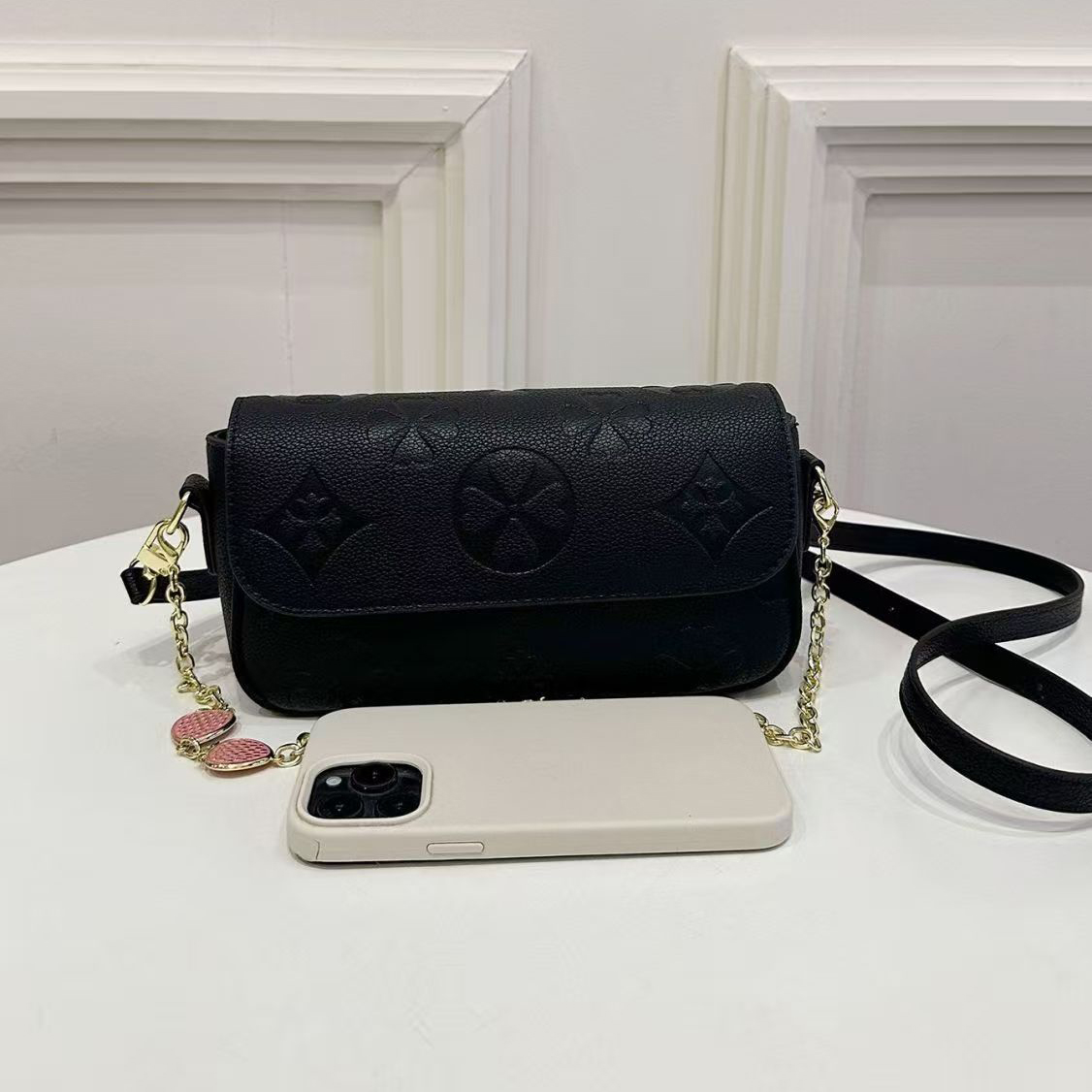 Designer Bags mini bags Fashion Shoulder Bags Underarm Bags Women's Bags Luxury Chain Leather Bags Hundreds Luxury Printed Leather Embossed
