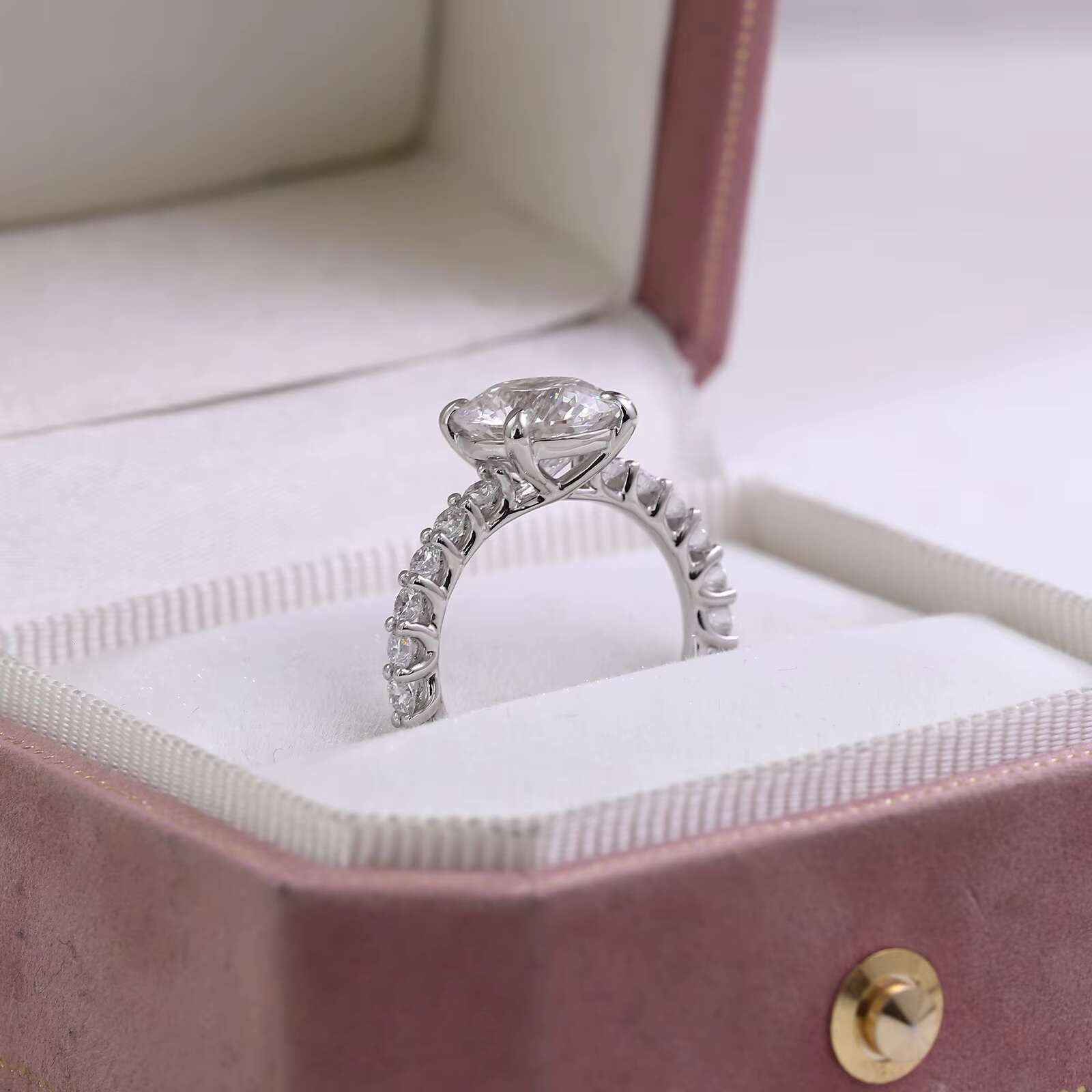 Fine Jewelry PT950 with 3CT VVS White Lab Grown Diamond Engagement Ring Half-turn Platinum Jewelry for Women