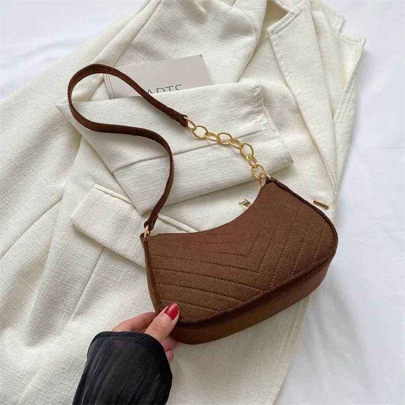 Mini Shoulder Bags for Women Fi Felt Womens Bag Design Advanced Underarm Handbags Beautiful Purses Crescent SaddleBag 2025 XJ250718