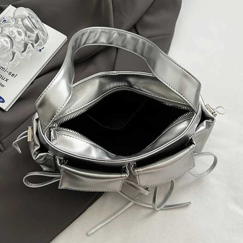 Double Pockets Design PU Leather Shoulder Bags for Women 2025 New Fashion Trend Crossbody Bag Females Silver Handbags XJ250627