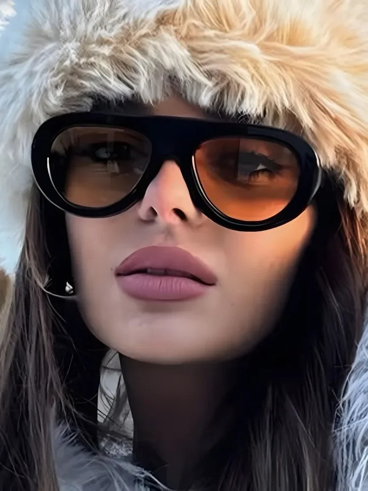 Y2K Retro Round Small Sunglasses Trendy Leopard Print Glasses Vintage Unisex Eyewear for Women Men Bold Fashion Accessories 250626
