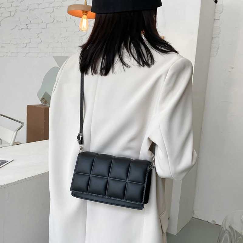 New Solid Color Fashion Shoulder Handbags Female Travel Messenger Bag Plaid Small PU Leather Crossbody Bags For Women XJ250704