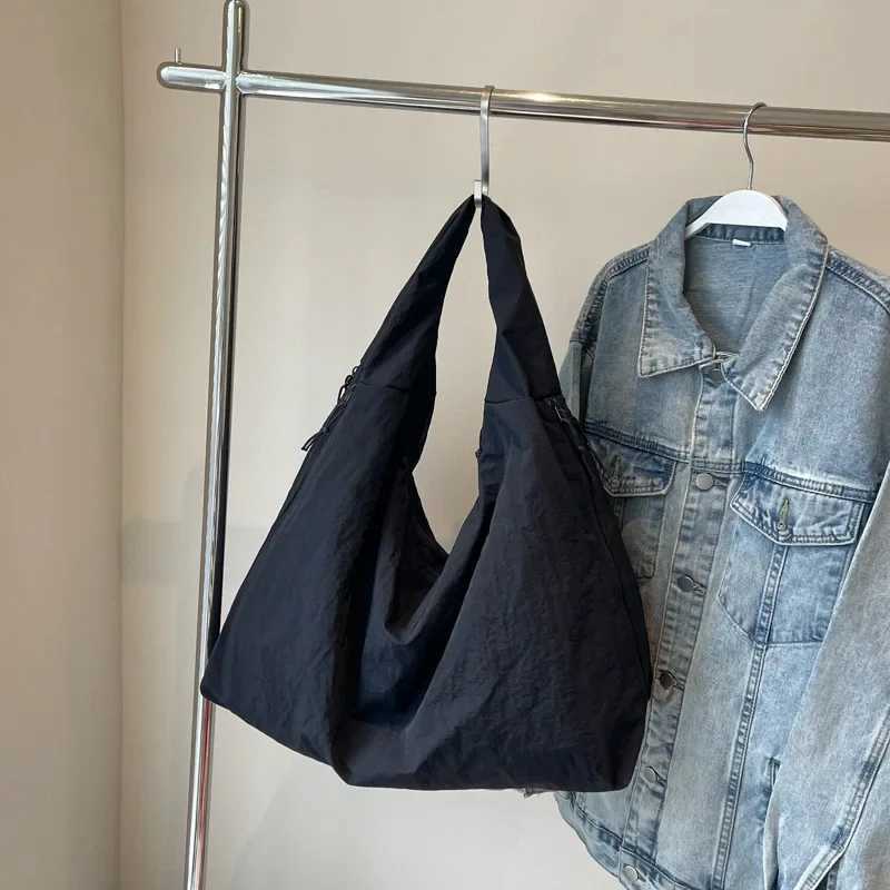 Minimalist High Capacity Casual Shoulder Bags Nylon Womens Bags Lady Commuting Bag 2025 Fashion Female Crossbody Bag Handbags XJ250704