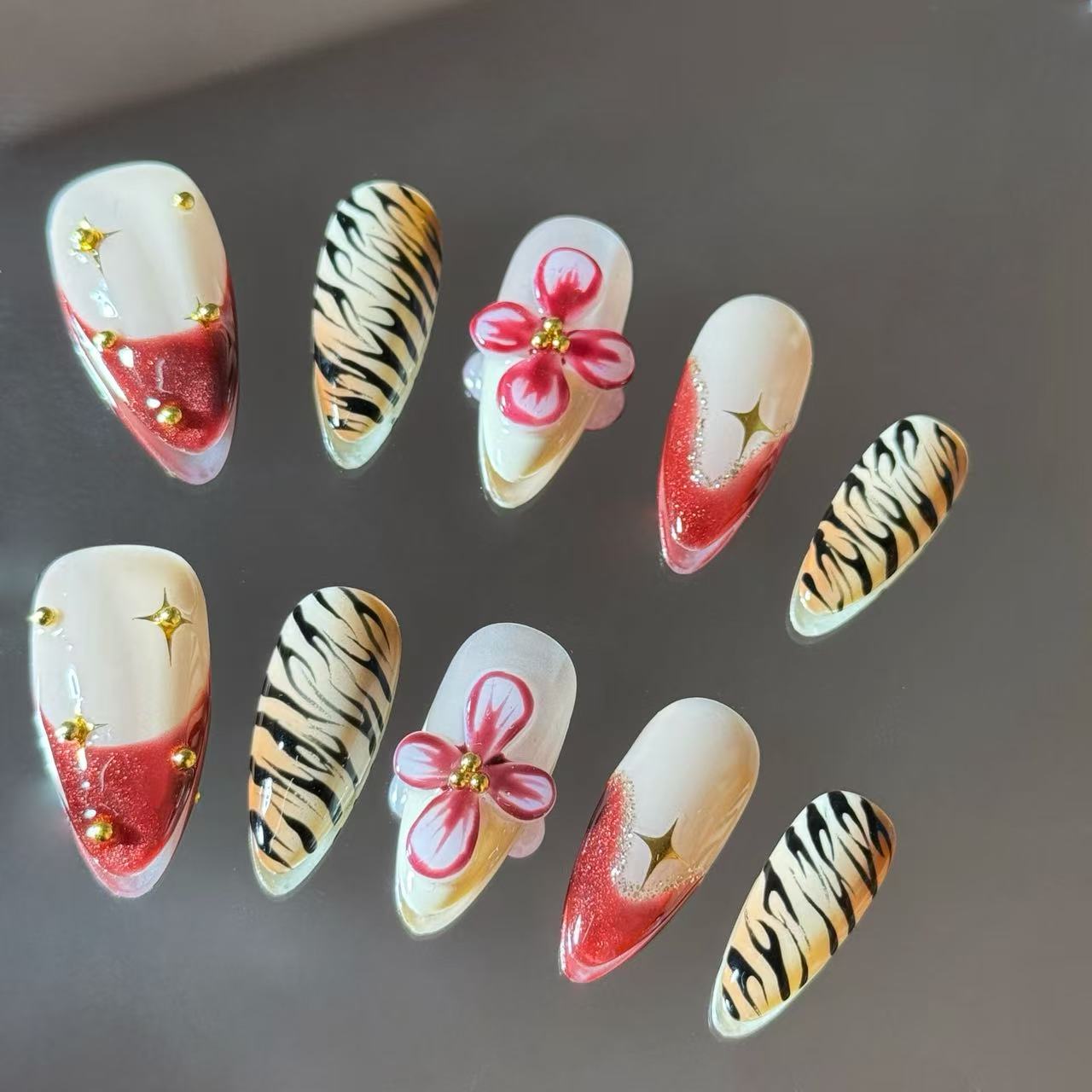 Premium Handcrafted Press-On Nails - Durable & Easy-to-Reuse