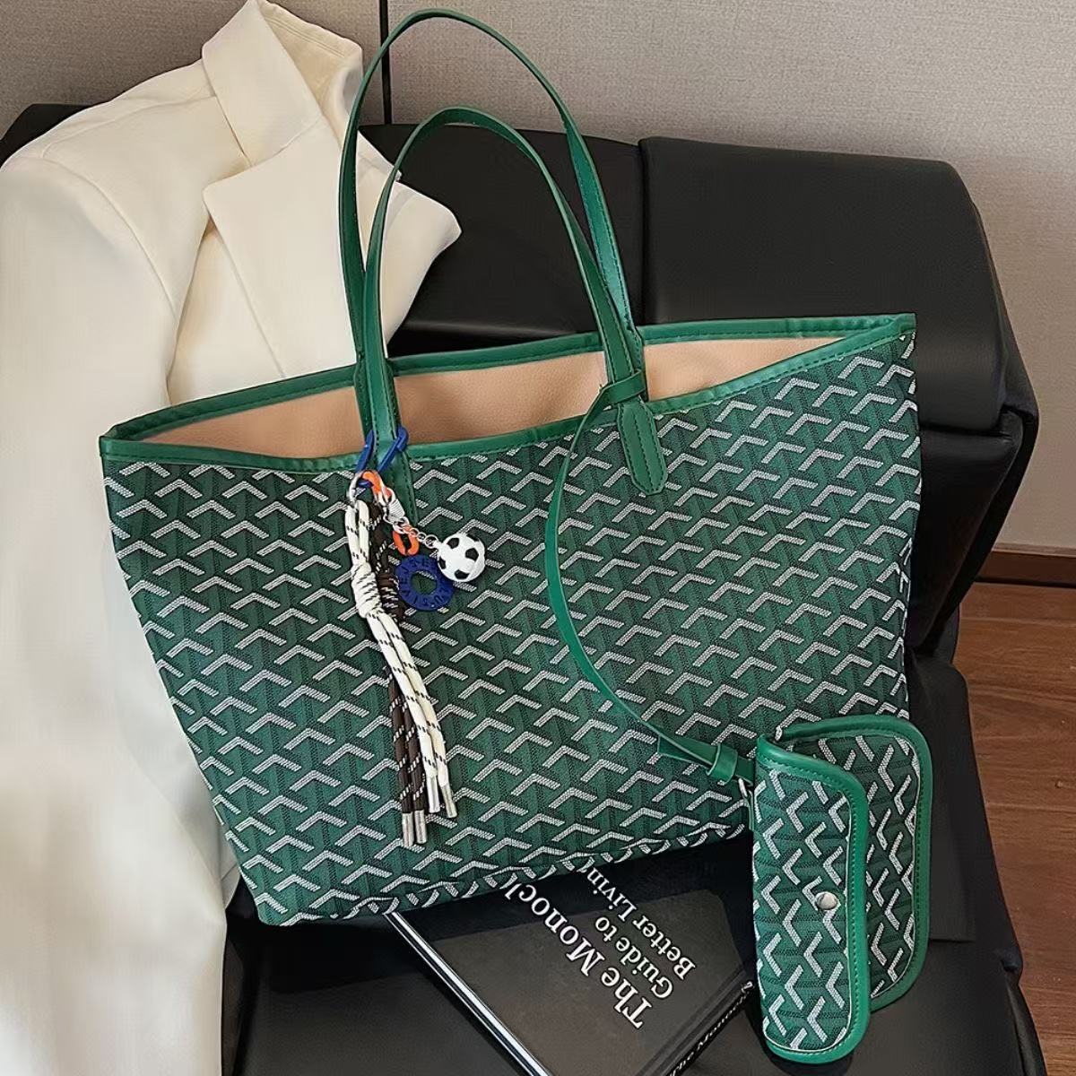 2025 Designer bag tote bag double-sided dual-use calf leather tote bag shopping bag single shoulder handbag mini women's green version beach bag 