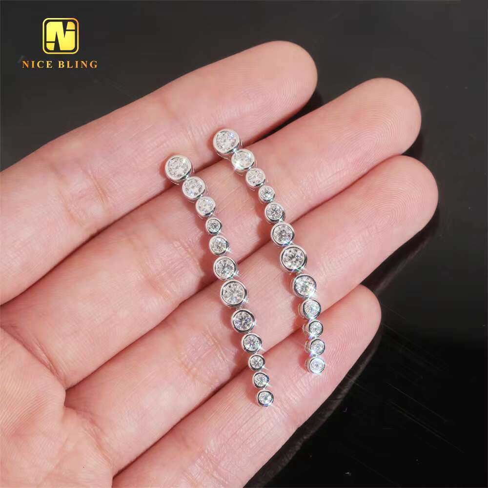 Bezel Setting Incremental Design Hip Hop Iced Out Jeweley Moissanite Stud Earring 925 Silver VVS Diamond Ear Studs for Men Women