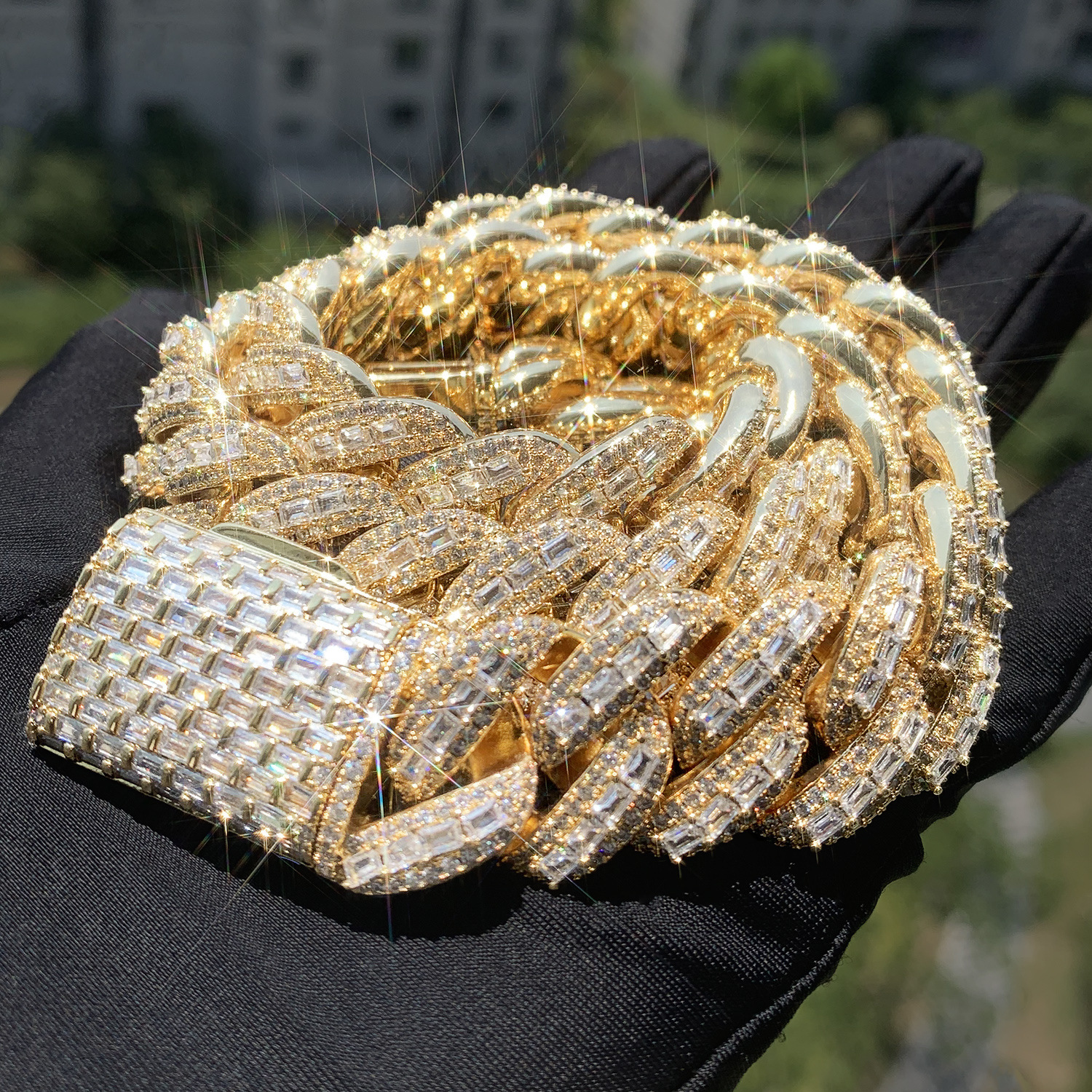 20MM Luxury VVS Moissanite Iced Out Hip Hop Cuban Chain Streetwear Full Diamond High-End Versatile Statement Jewelry Pass the diamond tester