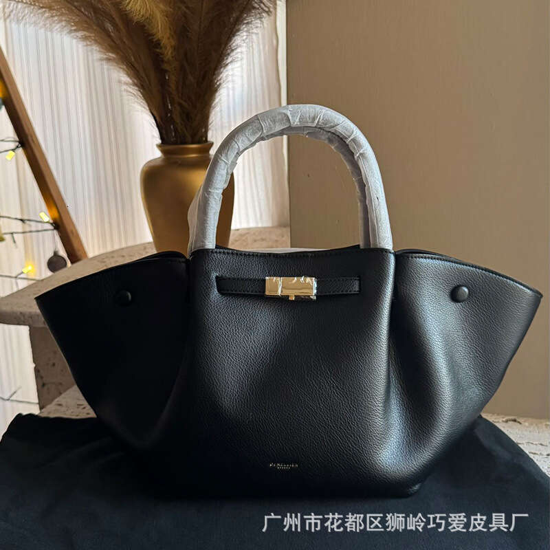 Free shipping fashion designer bag Luxury bag British Niche DeMelli Large Capacity Handbag Versatile Fashion Wing New York Bag Genuine Leather Women