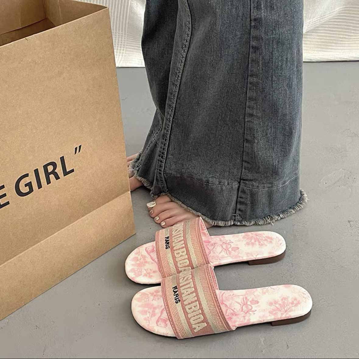 hot designer slippers flat slides for womens sandals girl blue pink fashion embroidery slipper outdoor shoes size 35-42 006