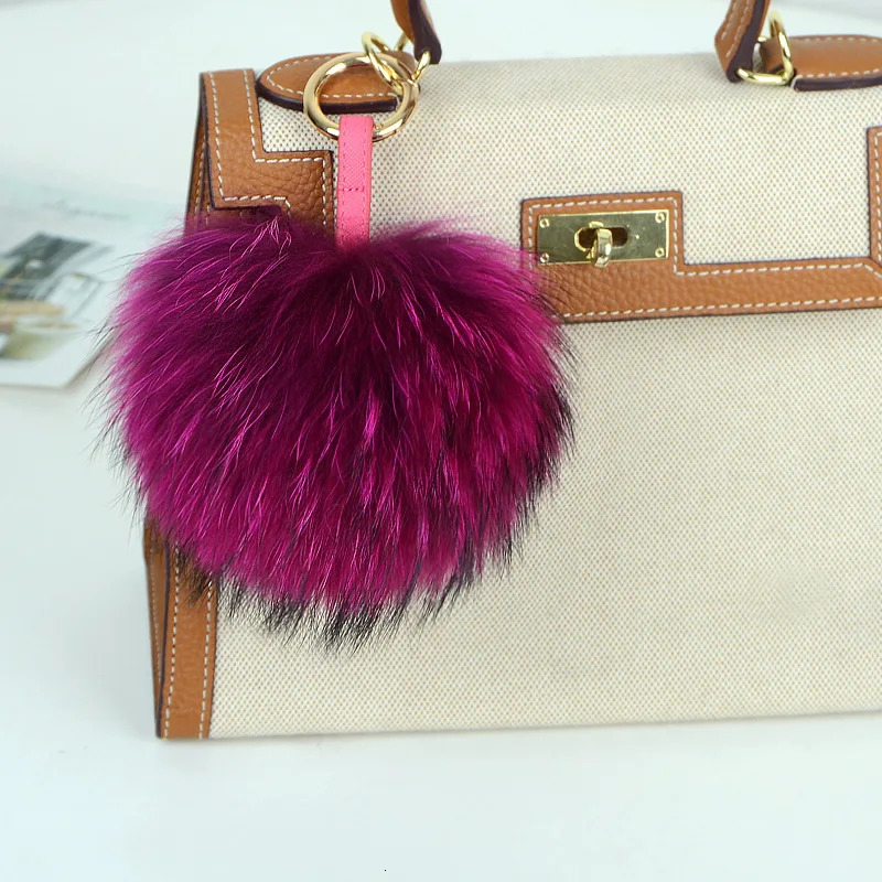15cm Large Soft Real Raccoon Fur Ball Key Chains Fluffy Pompom Keychain Keyring Car Bag Accessory 250626